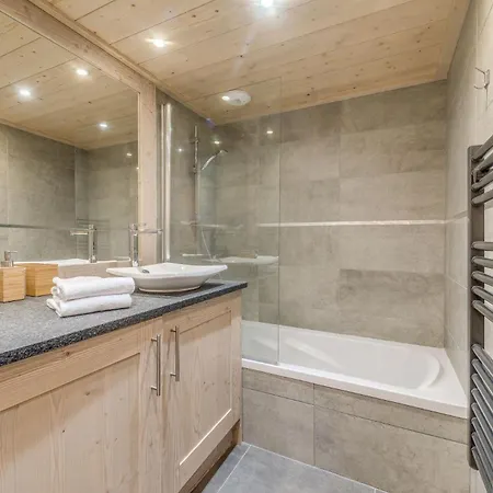 Apartment Les Balcons Etoiles - 4 Au Pied Des Pistes Mae-3260 La Plagne
